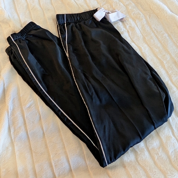 Victoria's Secret Black Satin Heart Pajama Pants S - Picture 4 of 7